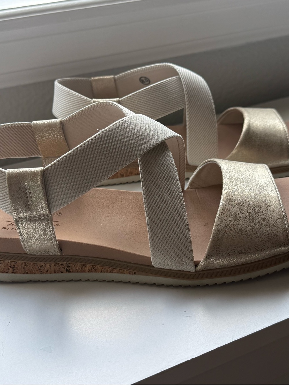 BOBS from Skechers Gold and Cream Crisscross Elastic Sandals - Picture 2 of 3